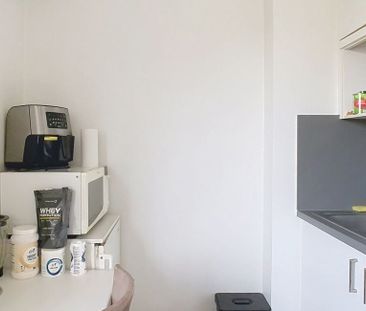 Studio met slaaphoek te huur in Leuven voor € 560 met 1 slaapkamer - Photo 3