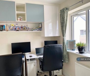 3 bedroom detached house to rent - Photo 4