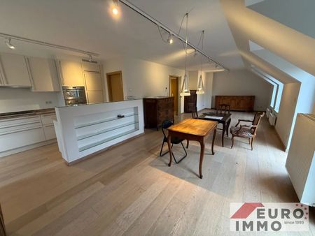 Exklusivität, Raum und Weitblick – außergewöhnliche Duplex-Wohnung für höchste Ansprüche mit zwei Balkonen und Doppelgarage. Hier können Sie aufatmen! - Foto 2