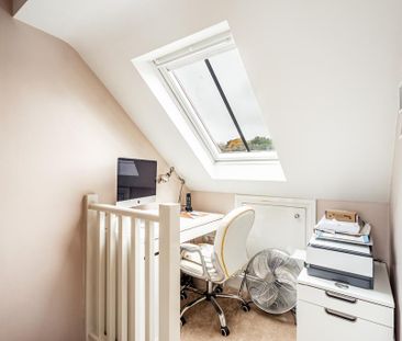 4 bedroom terraced house to rent - Photo 2