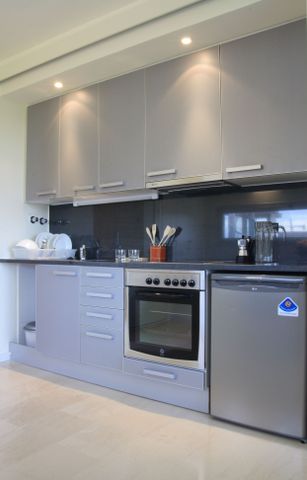 Apartamento de alquiler en Carrer Ma. Josepa Arnall I Juan, 3, Eixample Sud – Migdia - Photo 3