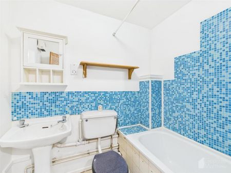 Studio to rent - Photo 5