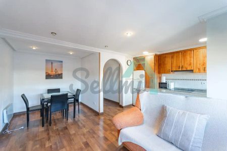 Piso de alquiler en Vázquez de Mella, Vallobín - Photo 4