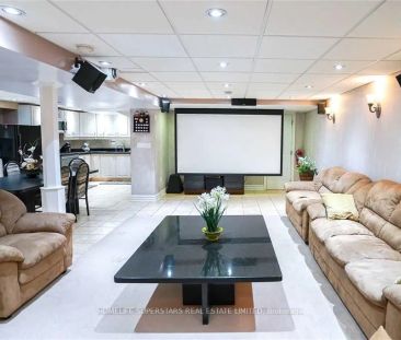 149 Andy Crescent #Basement - Photo 3