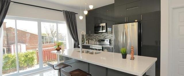 À louer / Maison à étages - Photo 1