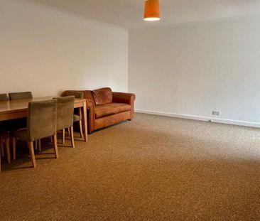 OWLS ROAD, BOSCOMBE SPA (P06721) - Photo 6
