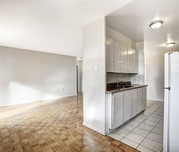 The Nottingham - Photo 1