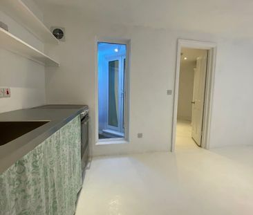 1 Bed Detached House, Holly Terrace, N6 - Photo 4