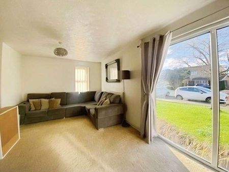 Priory Oak, Brackla, Bridgend, CF31 - Photo 2