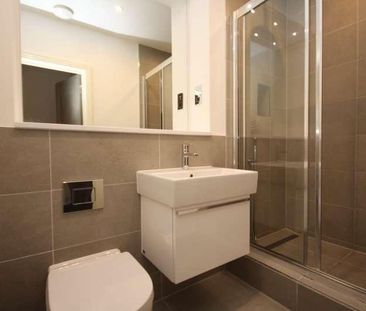 Saint Ives Road Maidenhead Berkshire, SL6 - Photo 5