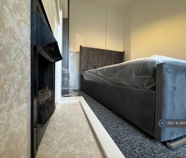 1 bedroom in a house share to rent - Photo 6