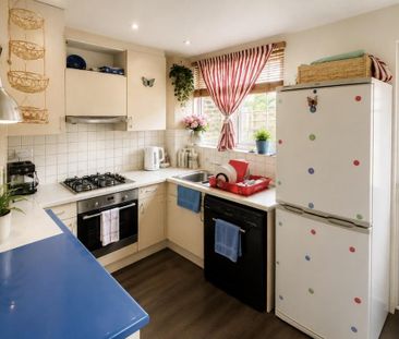1 bedroom semi-detached house to rent - Photo 1