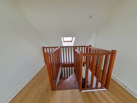 Location Appartement 3 pièces 70m² NEVERS 58000 - Photo 4