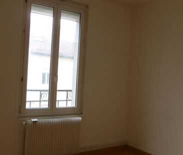 Appartement 2 pièces 44m2 REIMS 580 euros - Photo 2