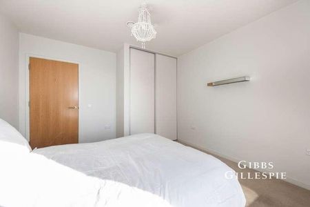 Isambard Court, Paddlers Avenue, Brentford, TW8 - Photo 4