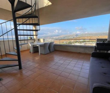 Alquiler de ático en Calle Doña Julia - Photo 5