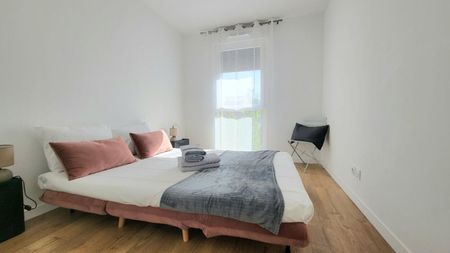 Eguilles 10 mn d'Aix en Provence T4 Duplex Meublé avec garage - Photo 4