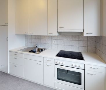 Grosszügige 3 Zimmerwohnung in Kloten - Photo 4