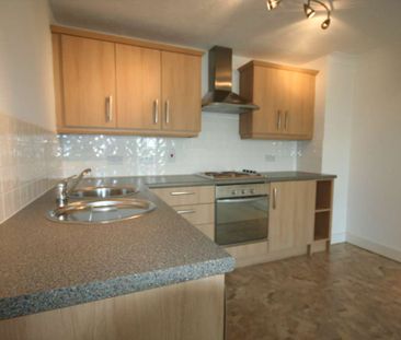 Elphins Drive, Wilderspool Park, Warrington - Photo 2