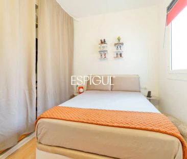 Barcelona - Photo 2