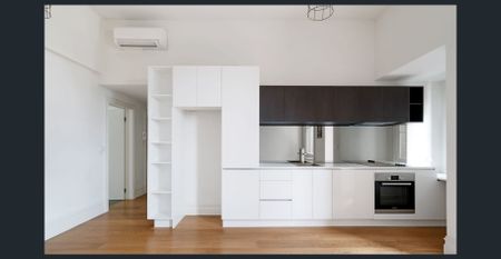 Light, Bright & on the City's Edge - Photo 2