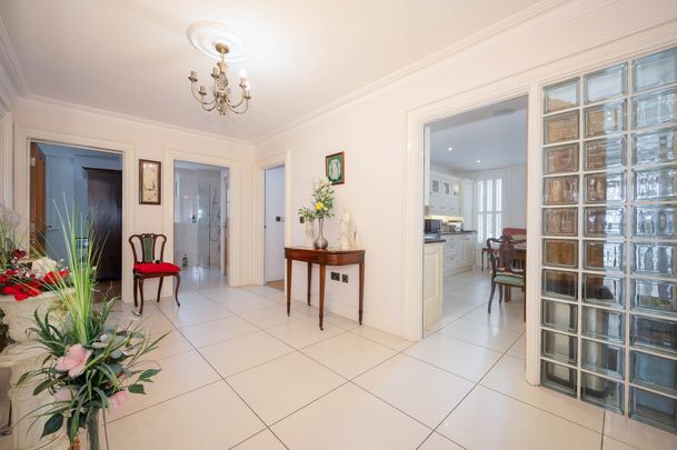Apt 2 Danesfort Park North, Belfast, BT9 5 RB - Photo 1