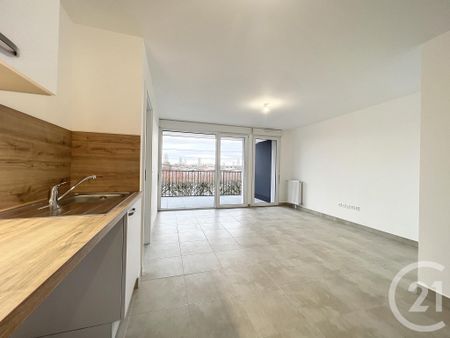 Location Appartement 3 pièces 61m² LE MEE SUR SEINE 77350 - Photo 3