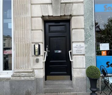 3 bedroom apartment to rent - Photo 4