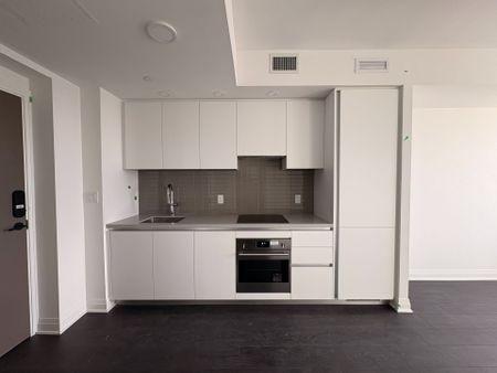 For Lease - 4015 The Exchange N/A Unit# 5709, Mississauga, Ontario - Photo 4