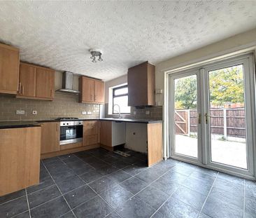 2 bedroom end of terrace house to rent - Photo 5