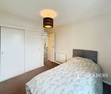 2 bedroom apartment to rent St. Lukes Court, Crescent Way, Burgess ... - Photo 6