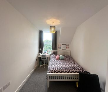 3 bedroom apartment to rent - Photo 5