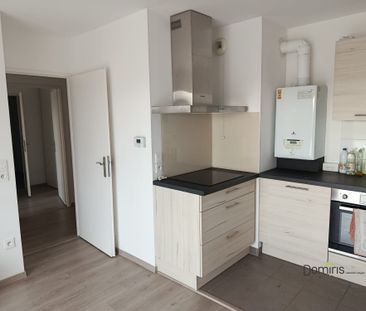 Location Appartement 3 pièces 59m² LYS LEZ LANNOY 59390 - Photo 2