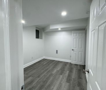 For Lease - 155 Nearna Drive, Oshawa, Ontario - Photo 5