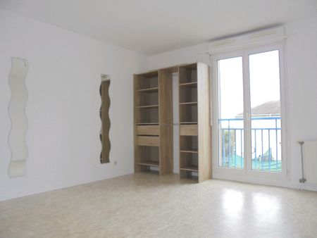 Location Appartement 1 pièce 34m² MARLY LA VILLE 95670 - Photo 4