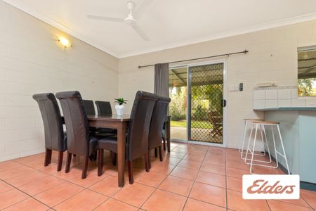 7 Nutwood Crescent - Photo 2