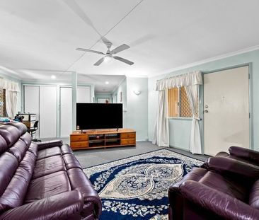 Spacious Lowset with Big Backyard in Convenient Location - Photo 3