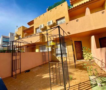 Long term rental, 3 bedroom townhouse in Aguamarina, Orihuela Costa. - Photo 3