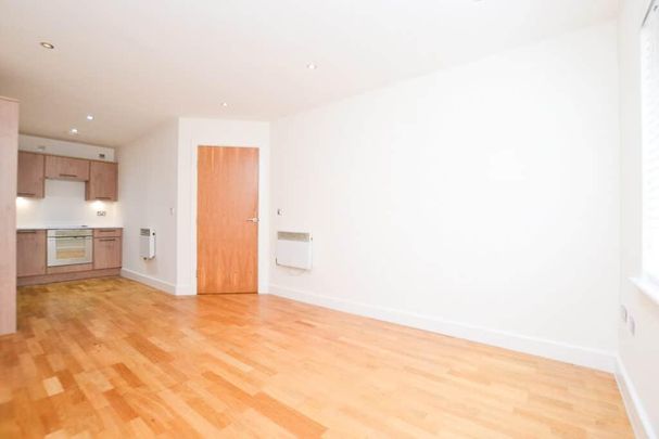 1 bedroom apartment to rent - Photo 1