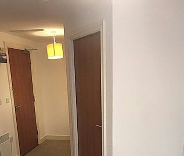 Flat to rent on - Photo 5