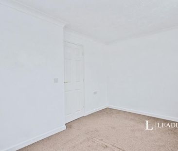 2 bedroom house to rent Woodrow Place, Spalding, Lincolnshire, PE11 - Photo 3