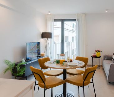 Calle Lazcano, Málaga, Andalusia 29008 - Photo 6