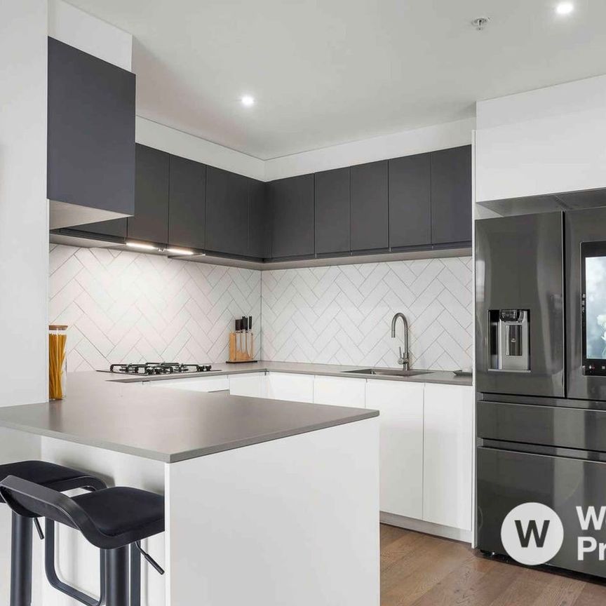 Two Secure Car Parks - Chapel St and Albert Park Lake on Your Doorstep - Photo 1