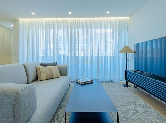 Bonfim, Porto District - Photo 1