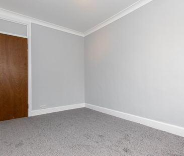 3 Bed Flat, Mapesbury Road, NW2 - Photo 5