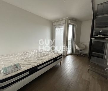 Appartement MEUBLE - 3 pièces - Saint Ouen Sur Seine - 63.62 m2 - Balcons sans vis-à-vis - Photo 1