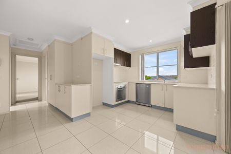 38B De Bortoli Street, Harrison ACT 2914 - Townhouse For Rent | Domain - Photo 2