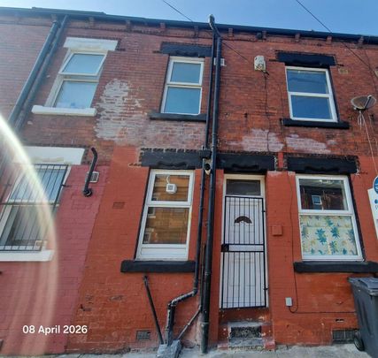 Charlton Street, Leeds - Photo 1