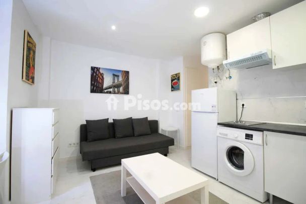 Estudio en alquiler en Calle de Ramón Luján, cerca de Calle de Marcelo Usera - Foto 1