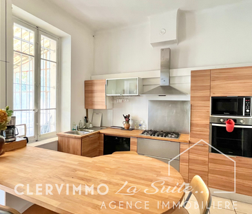 Location Appartement 4 pièces 75m² MARSEILLE 11ème - Photo 5